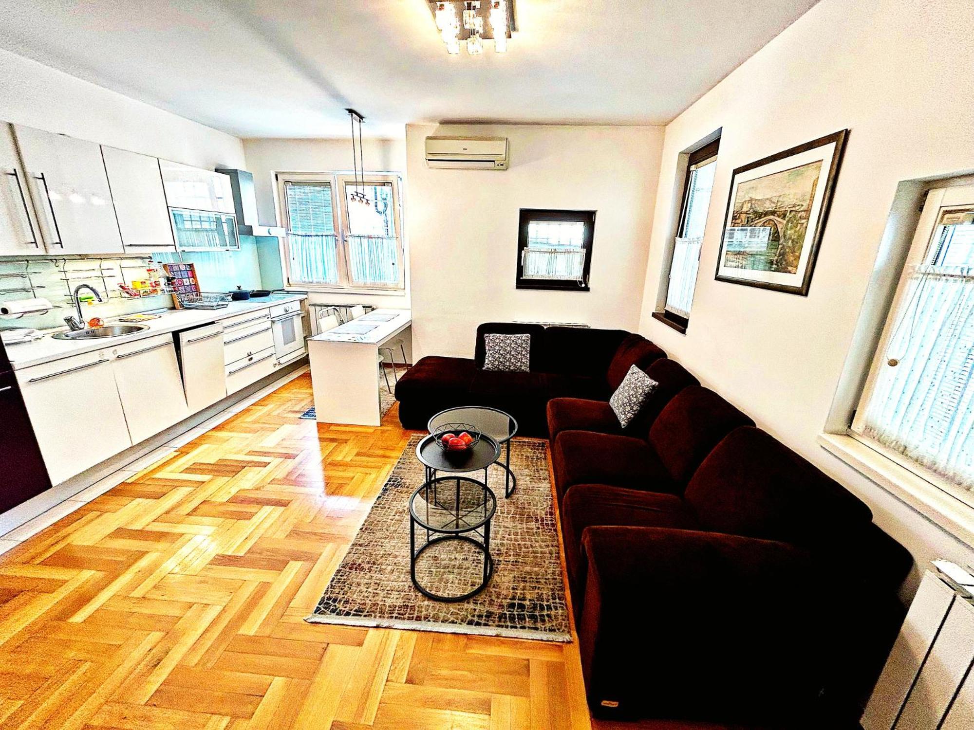 Luxapart Basca Old City Centar Free Parking Saraievo Exterior foto